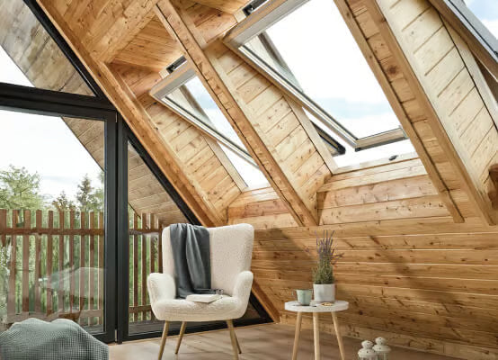 Ropal R4/7 Roof Window | PVC or Wood Profile with Aluminium Shell | Pivot Opening